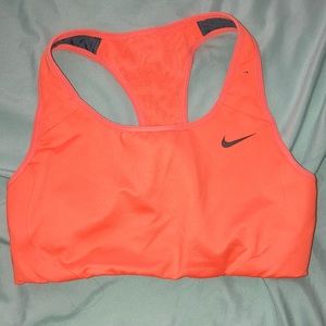 Nike Sports bra (never worn)